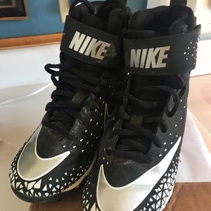 Nike boys baseball cleats